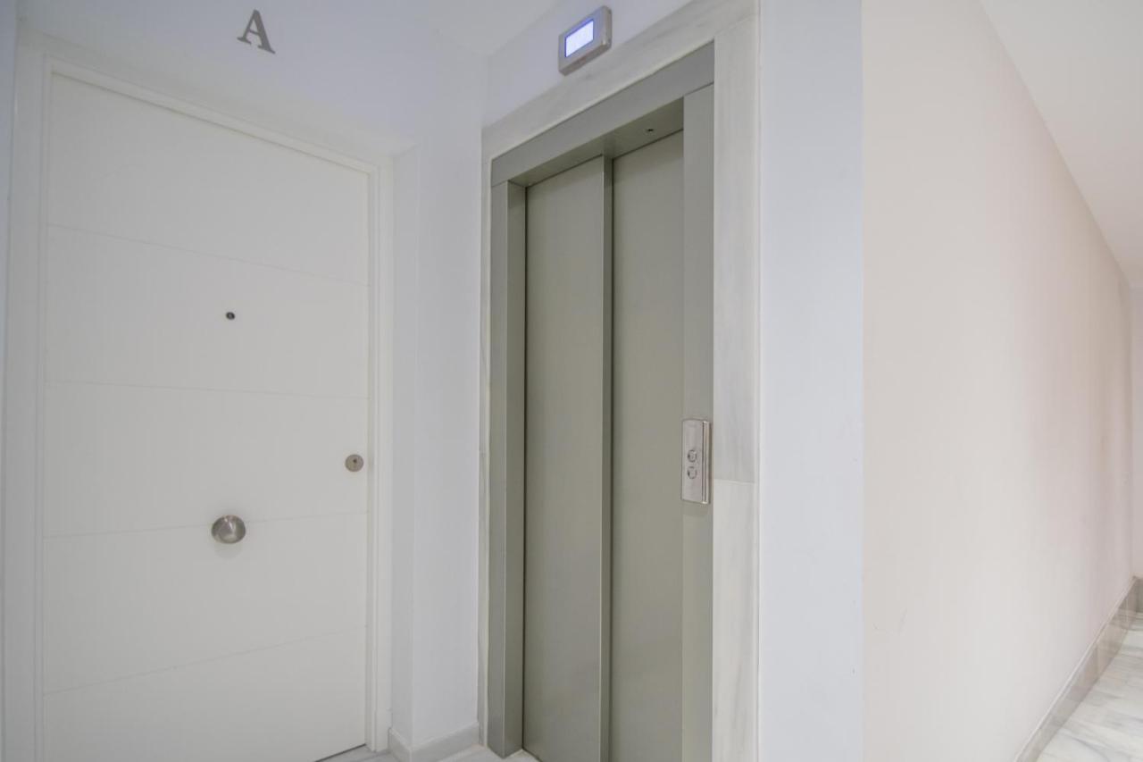 Apartamento La Magnolia De กาดิซ ภายนอก รูปภาพ